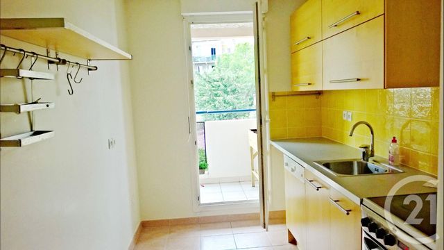 Afficher la photo en grand Appartement F2 à louer - 2 pièces - 47.79 m2 - MARSEILLE - 13001 - PROVENCE-ALPES-COTE-D-AZUR - Century 21 Longchamp Immobilier