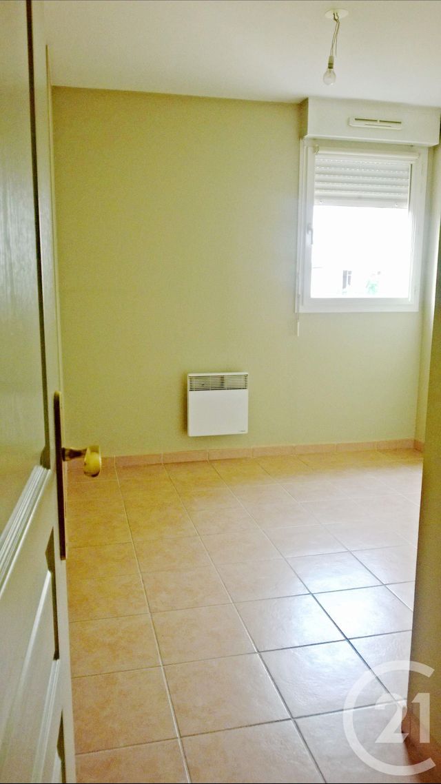 Afficher la photo en grand Appartement F2 à louer - 2 pièces - 47.79 m2 - MARSEILLE - 13001 - PROVENCE-ALPES-COTE-D-AZUR - Century 21 Longchamp Immobilier