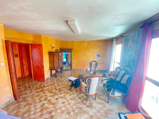 Afficher la photo en grand Appartement T4 à vendre - 5 pièces - 96.51 m2 - MARSEILLE - 13013 - PROVENCE-ALPES-COTE-D-AZUR - Century 21 Longchamp Immobilier