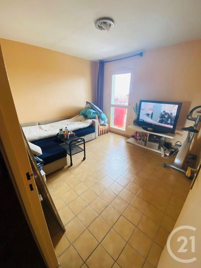 Afficher la photo en grand Appartement T4 à vendre - 5 pièces - 96.51 m2 - MARSEILLE - 13013 - PROVENCE-ALPES-COTE-D-AZUR - Century 21 Longchamp Immobilier