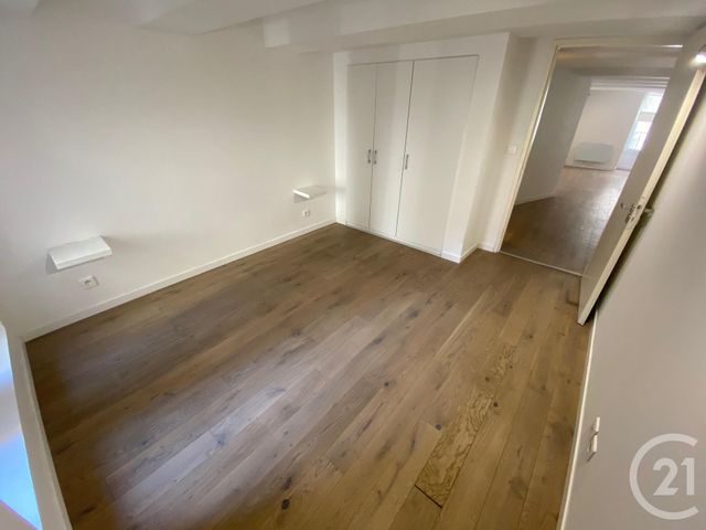 Appartement F3 à vendre - 3 pièces - 76.63 m2 - MARSEILLE - 13001 - PROVENCE-ALPES-COTE-D-AZUR - Century 21 Longchamp Immobilier Appartement F3 à vendre - 3 pièces - 76.63 m2 - MARSEILLE - 13001 - PROVENCE-ALPES-COTE-D-AZUR - Century 21 Longchamp Immobilier