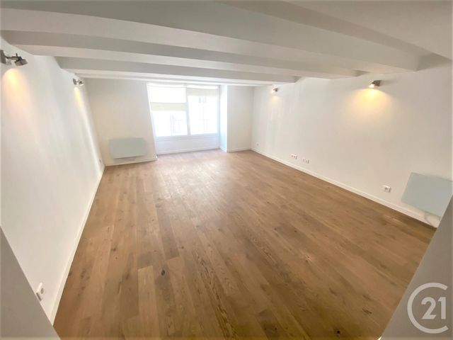 Appartement F3 à vendre - 3 pièces - 76.63 m2 - MARSEILLE - 13001 - PROVENCE-ALPES-COTE-D-AZUR - Century 21 Longchamp Immobilier Appartement F3 à vendre - 3 pièces - 76.63 m2 - MARSEILLE - 13001 - PROVENCE-ALPES-COTE-D-AZUR - Century 21 Longchamp Immobilier