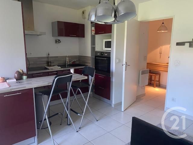 Appartement T2 à louer - 2 pièces - 37.99 m2 - MARSEILLE - 13004 - PROVENCE-ALPES-COTE-D-AZUR - Century 21 Longchamp Immobilier Appartement T2 à louer - 2 pièces - 37.99 m2 - MARSEILLE - 13004 - PROVENCE-ALPES-COTE-D-AZUR - Century 21 Longchamp Immobilier
