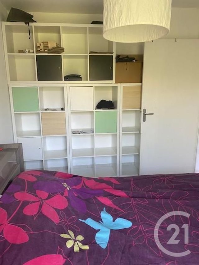 Appartement T2 à louer - 2 pièces - 37.99 m2 - MARSEILLE - 13004 - PROVENCE-ALPES-COTE-D-AZUR - Century 21 Longchamp Immobilier Appartement T2 à louer - 2 pièces - 37.99 m2 - MARSEILLE - 13004 - PROVENCE-ALPES-COTE-D-AZUR - Century 21 Longchamp Immobilier