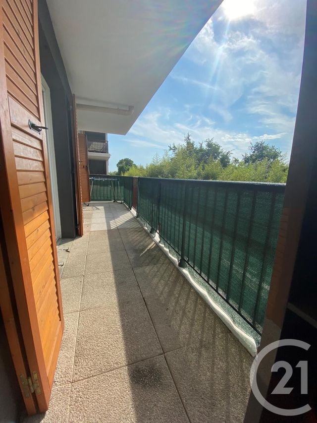 Appartement F2 à vendre - 2 pièces - 40.31 m2 - MARSEILLE - 13013 - PROVENCE-ALPES-COTE-D-AZUR - Century 21 Longchamp Immobilier Appartement F2 à vendre - 2 pièces - 40.31 m2 - MARSEILLE - 13013 - PROVENCE-ALPES-COTE-D-AZUR - Century 21 Longchamp Immobilier