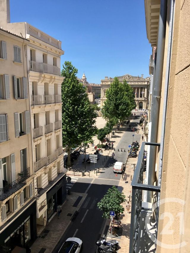 Afficher la photo en grand Appartement F3 à vendre - 3 pièces - 77.0 m2 - MARSEILLE - 13001 - PROVENCE-ALPES-COTE-D-AZUR - Century 21 Longchamp Immobilier