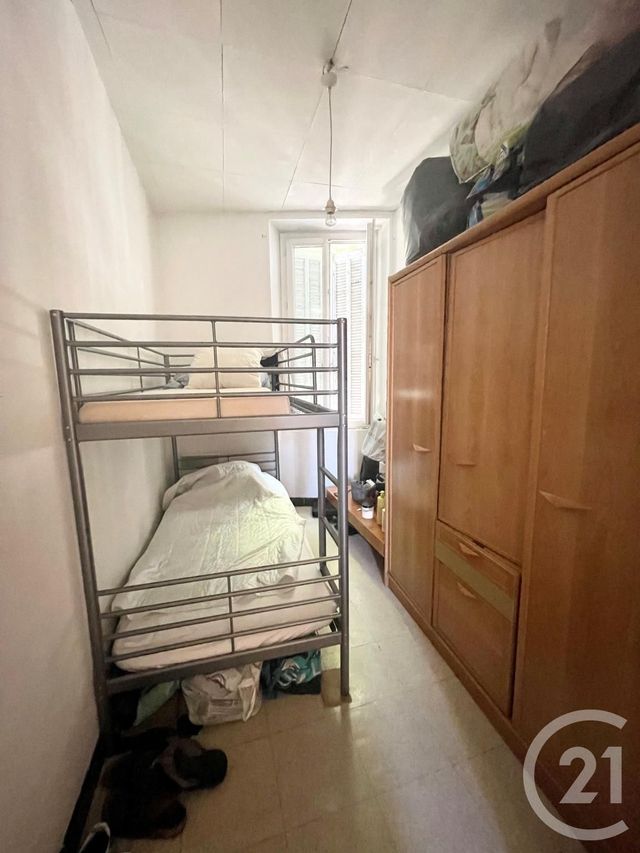 Afficher la photo en grand Appartement T2 à vendre - 3 pièces - 50.0 m2 - MARSEILLE - 13004 - PROVENCE-ALPES-COTE-D-AZUR - Century 21 Longchamp Immobilier