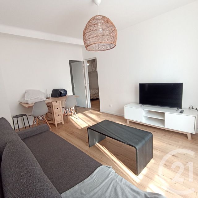 Appartement F3 à louer - 3 pièces - 52.82 m2 - MARSEILLE - 13004 - PROVENCE-ALPES-COTE-D-AZUR - Century 21 Longchamp Immobilier
