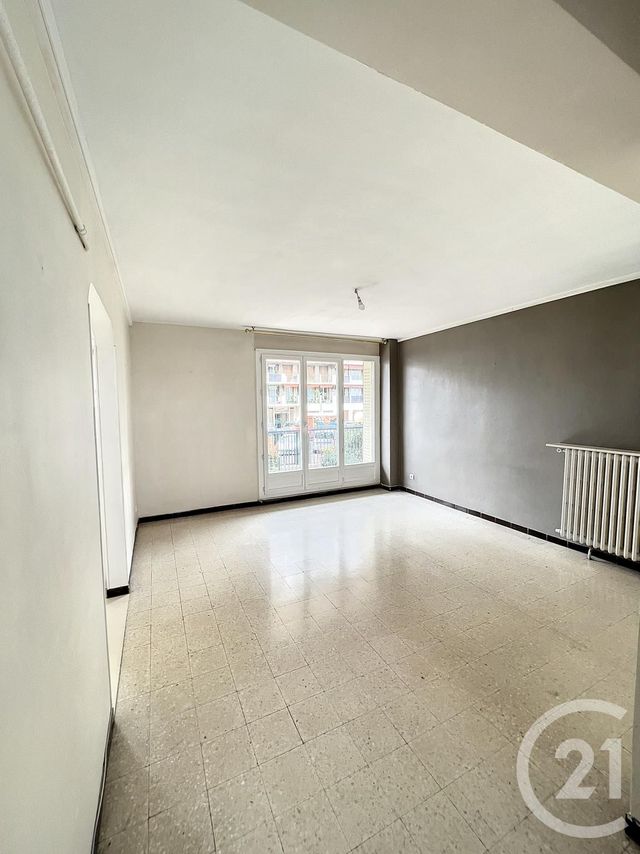 Appartement T3 à louer - 3 pièces - 66.8 m2 - MARSEILLE - 13004 - PROVENCE-ALPES-COTE-D-AZUR - Century 21 Longchamp Immobilier