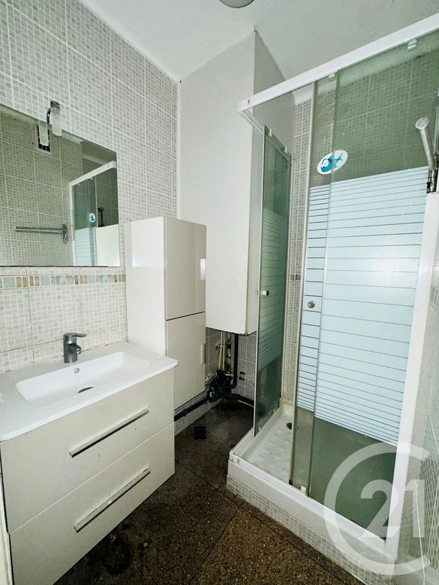 Appartement F4 à vendre - 4 pièces - 76.79 m2 - MARSEILLE - 13004 - PROVENCE-ALPES-COTE-D-AZUR - Century 21 Longchamp Immobilier