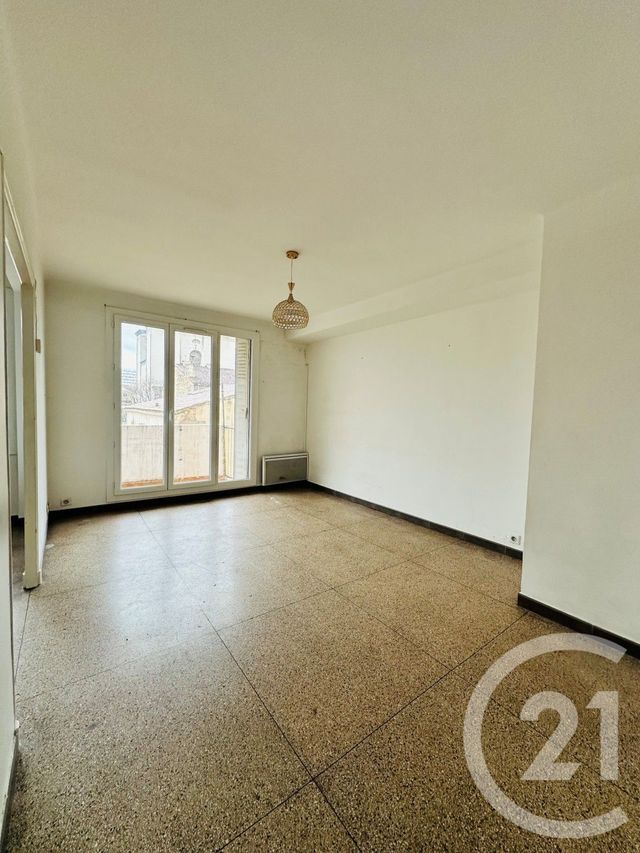 Appartement F4 à vendre - 4 pièces - 76.79 m2 - MARSEILLE - 13004 - PROVENCE-ALPES-COTE-D-AZUR - Century 21 Longchamp Immobilier