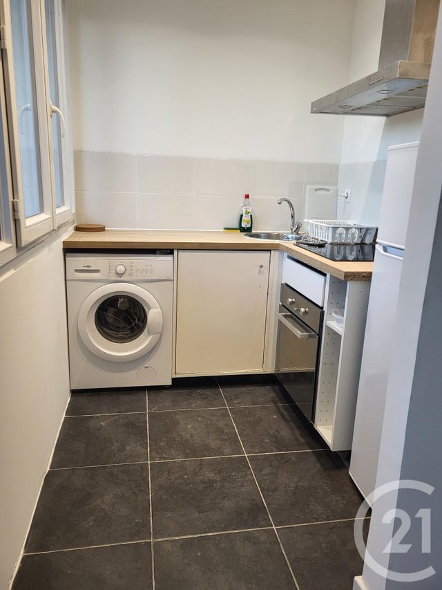 Appartement T3 à louer - 3 pièces - 51.75 m2 - MARSEILLE - 13004 - PROVENCE-ALPES-COTE-D-AZUR - Century 21 Longchamp Immobilier