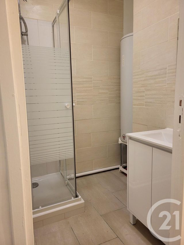 Appartement T3 à louer - 3 pièces - 51.75 m2 - MARSEILLE - 13004 - PROVENCE-ALPES-COTE-D-AZUR - Century 21 Longchamp Immobilier