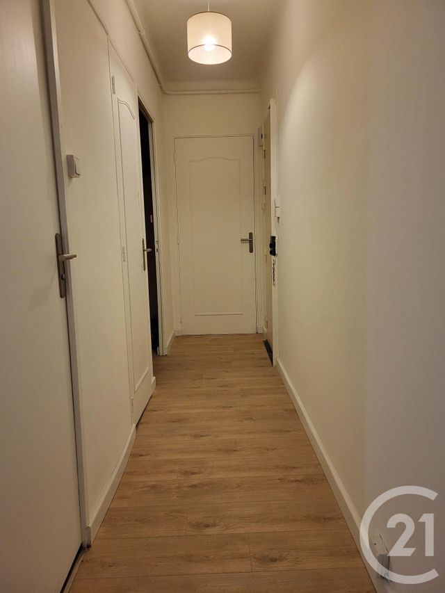 Appartement T3 à louer - 3 pièces - 51.75 m2 - MARSEILLE - 13004 - PROVENCE-ALPES-COTE-D-AZUR - Century 21 Longchamp Immobilier