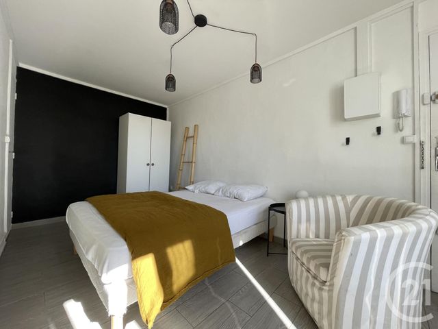Appartement T1 à louer - 1 pièce - 20.7 m2 - MARSEILLE - 13001 - PROVENCE-ALPES-COTE-D-AZUR - Century 21 Longchamp Immobilier