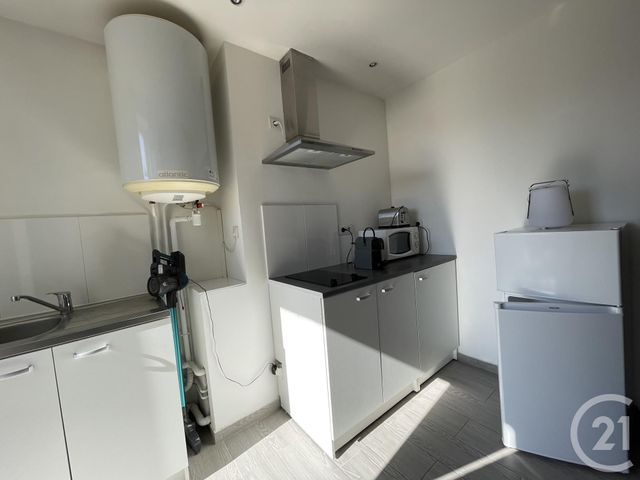 Appartement T1 à louer - 1 pièce - 20.7 m2 - MARSEILLE - 13001 - PROVENCE-ALPES-COTE-D-AZUR - Century 21 Longchamp Immobilier