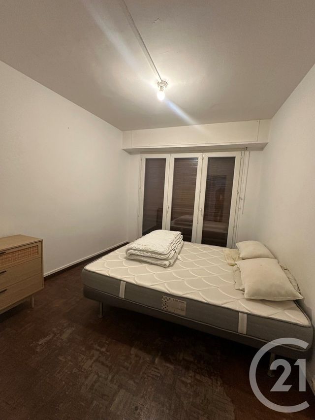 Appartement F2 à louer - 2 pièces - 50.2 m2 - MARSEILLE - 13005 - PROVENCE-ALPES-COTE-D-AZUR - Century 21 Longchamp Immobilier