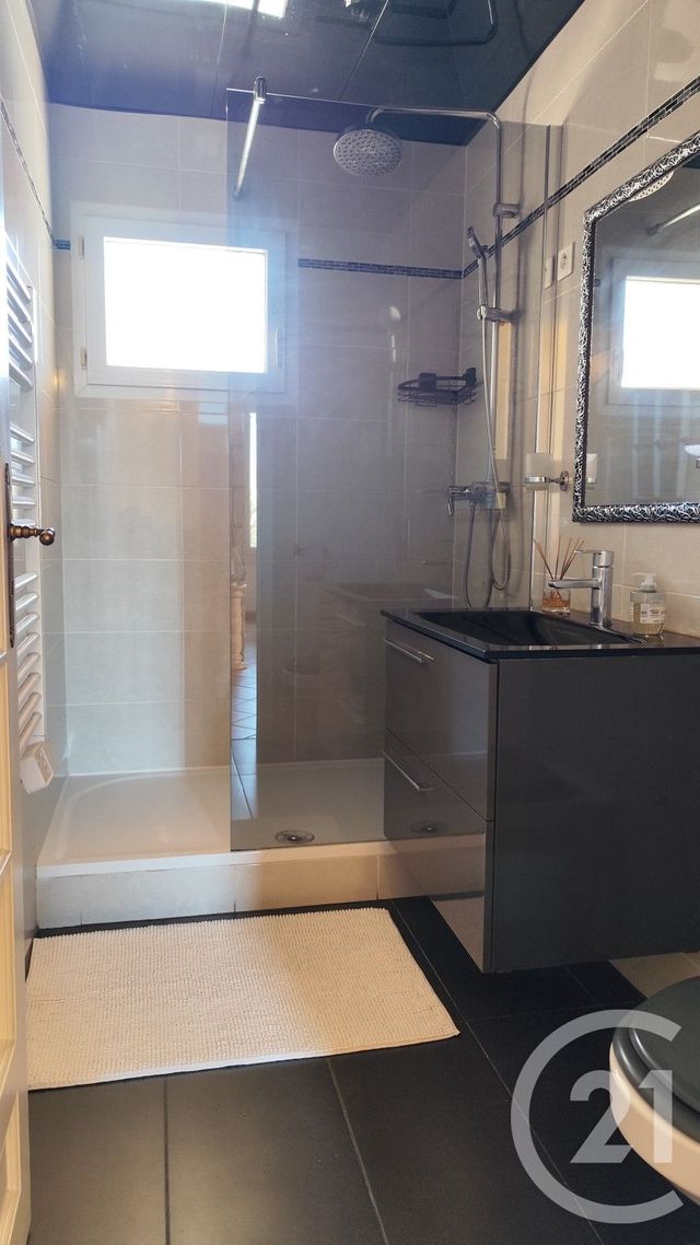 Appartement à vendre - 4 pièces - 69.0 m2 - MARSEILLE - 13004 - PROVENCE-ALPES-COTE-D-AZUR - Century 21 Longchamp Immobilier