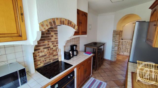 Afficher la photo en grand Appartement à vendre - 4 pièces - 69.0 m2 - MARSEILLE - 13004 - PROVENCE-ALPES-COTE-D-AZUR - Century 21 Longchamp Immobilier