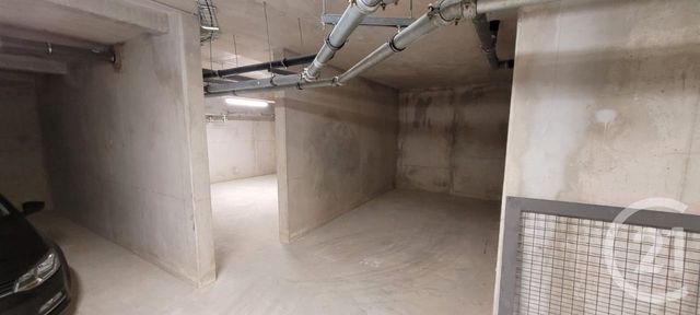 Afficher la photo en grand Appartement F2 à vendre - 2 pièces - 44.0 m2 - MARSEILLE - 13004 - PROVENCE-ALPES-COTE-D-AZUR - Century 21 Longchamp Immobilier