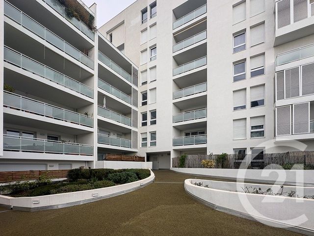 Appartement F2 à vendre - 2 pièces - 44.0 m2 - MARSEILLE - 13004 - PROVENCE-ALPES-COTE-D-AZUR - Century 21 Longchamp Immobilier