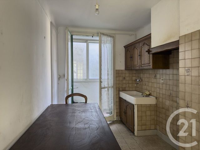 Appartement F3 à vendre - 3 pièces - 55.25 m2 - MARSEILLE - 13004 - PROVENCE-ALPES-COTE-D-AZUR - Century 21 Longchamp Immobilier