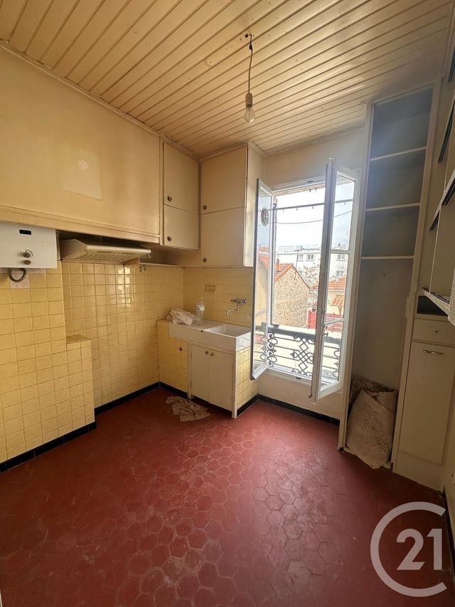 Appartement F2 à vendre - 2 pièces - 30.75 m2 - MARSEILLE - 13014 - PROVENCE-ALPES-COTE-D-AZUR - Century 21 Longchamp Immobilier