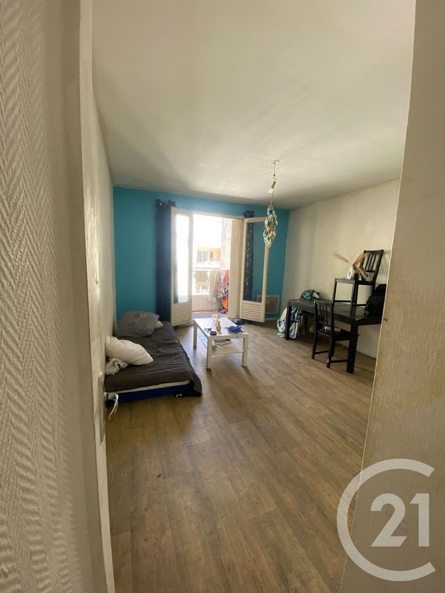 Appartement F1 à vendre - 1 pièce - 27.83 m2 - MARSEILLE - 13004 - PROVENCE-ALPES-COTE-D-AZUR - Century 21 Longchamp Immobilier