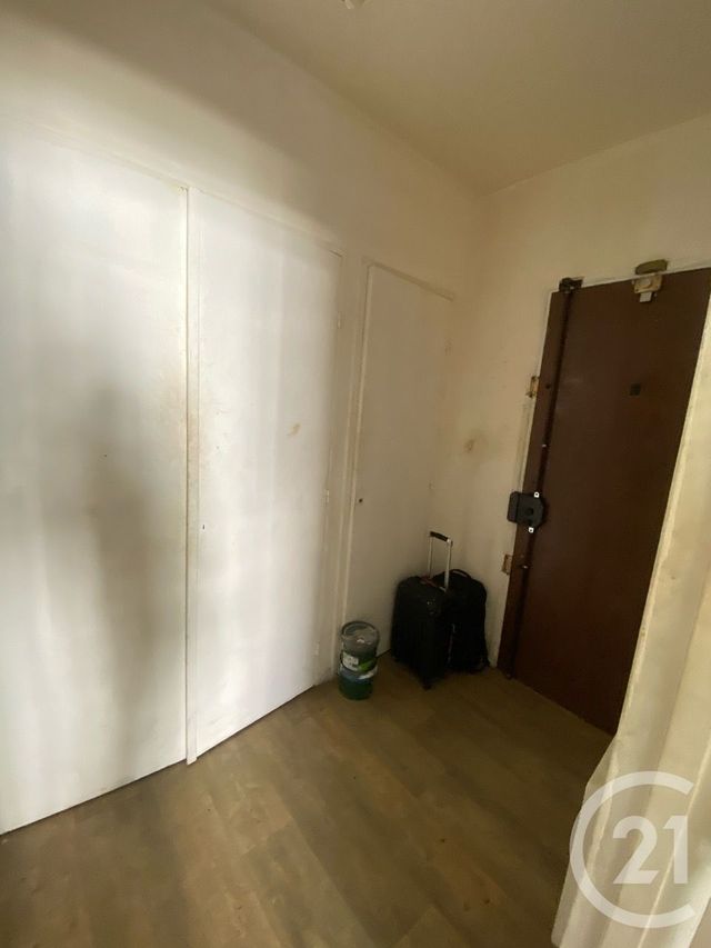 Appartement F1 à vendre - 1 pièce - 27.83 m2 - MARSEILLE - 13004 - PROVENCE-ALPES-COTE-D-AZUR - Century 21 Longchamp Immobilier