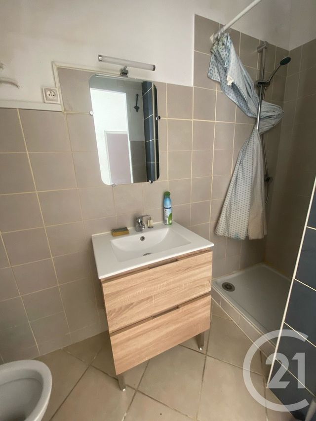 Appartement à vendre - 2 pièces - 41.85 m2 - MARSEILLE - 13004 - PROVENCE-ALPES-COTE-D-AZUR - Century 21 Longchamp Immobilier