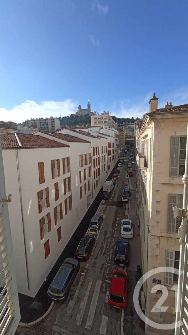 Appartement F3 à louer MARSEILLE
