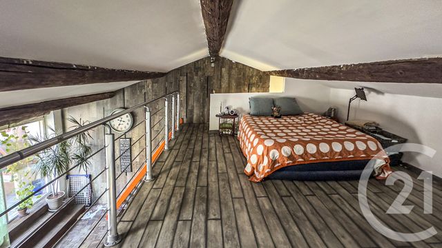 Afficher la photo en grand Appartement F2 bis à vendre - 2 pièces - 58.75 m2 - MARSEILLE - 13004 - PROVENCE-ALPES-COTE-D-AZUR - Century 21 Longchamp Immobilier