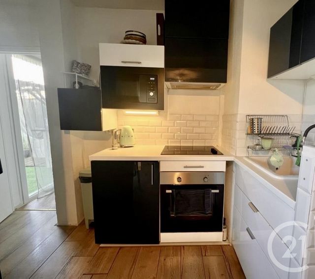 Appartement F2 à louer - 2 pièces - 32.78 m2 - MARSEILLE - 13004 - PROVENCE-ALPES-COTE-D-AZUR - Century 21 Longchamp Immobilier