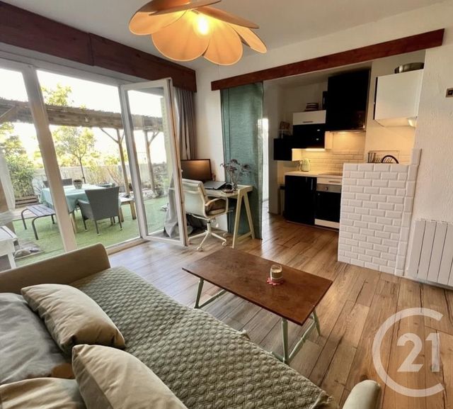 Appartement F2 à louer - 2 pièces - 32.78 m2 - MARSEILLE - 13004 - PROVENCE-ALPES-COTE-D-AZUR - Century 21 Longchamp Immobilier