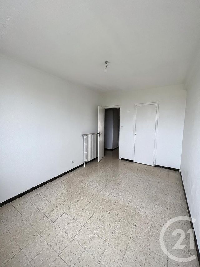 Appartement T3 à louer - 3 pièces - 66.8 m2 - MARSEILLE - 13004 - PROVENCE-ALPES-COTE-D-AZUR - Century 21 Longchamp Immobilier