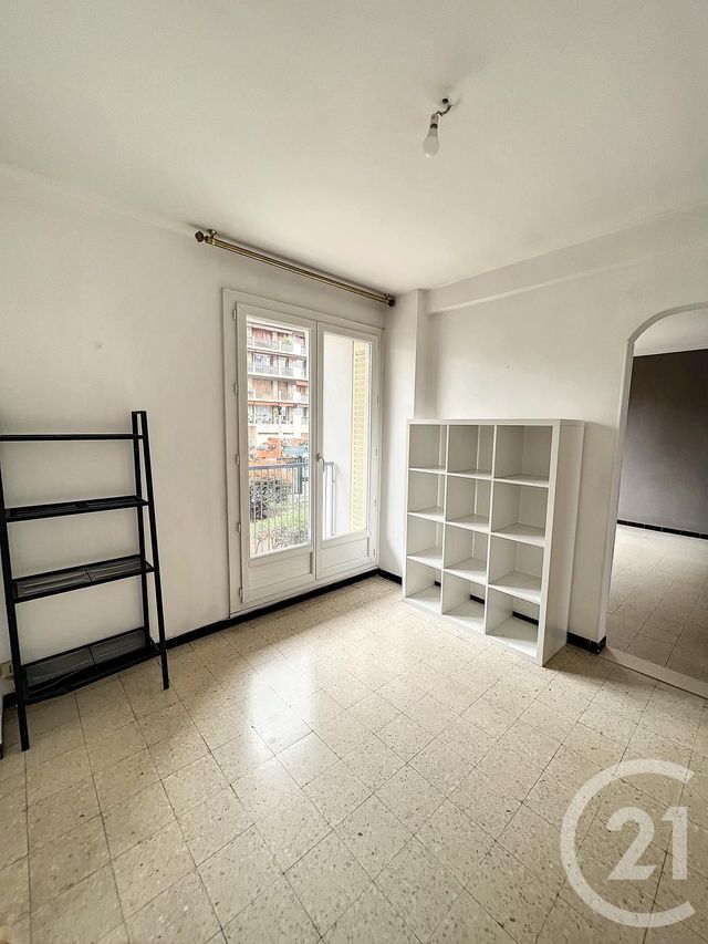 Appartement T3 à louer - 3 pièces - 66.8 m2 - MARSEILLE - 13004 - PROVENCE-ALPES-COTE-D-AZUR - Century 21 Longchamp Immobilier