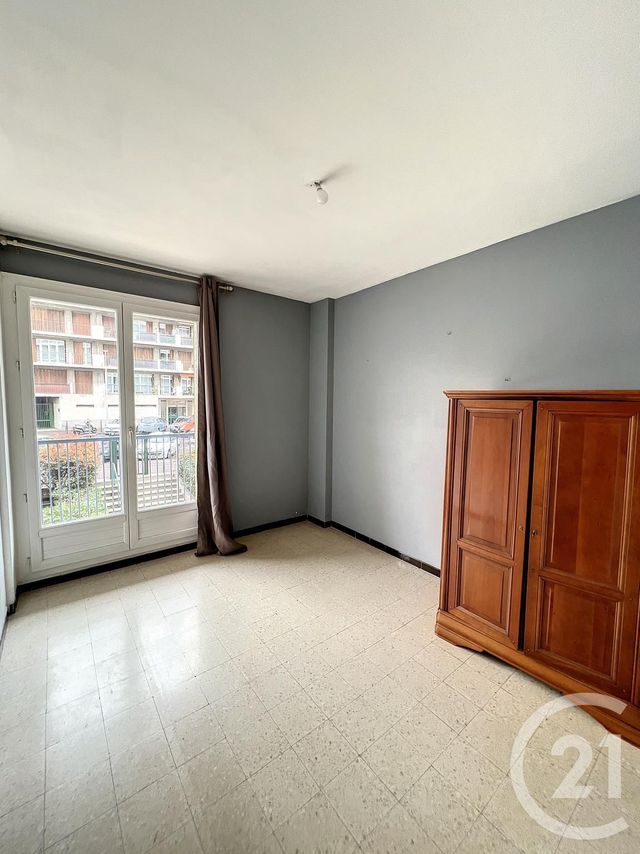 Appartement T3 à louer - 3 pièces - 66.8 m2 - MARSEILLE - 13004 - PROVENCE-ALPES-COTE-D-AZUR - Century 21 Longchamp Immobilier