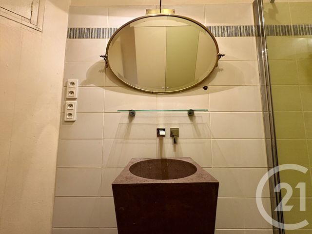 Appartement T3 à vendre - 3 pièces - 105.0 m2 - MARSEILLE - 13004 - PROVENCE-ALPES-COTE-D-AZUR - Century 21 Longchamp Immobilier