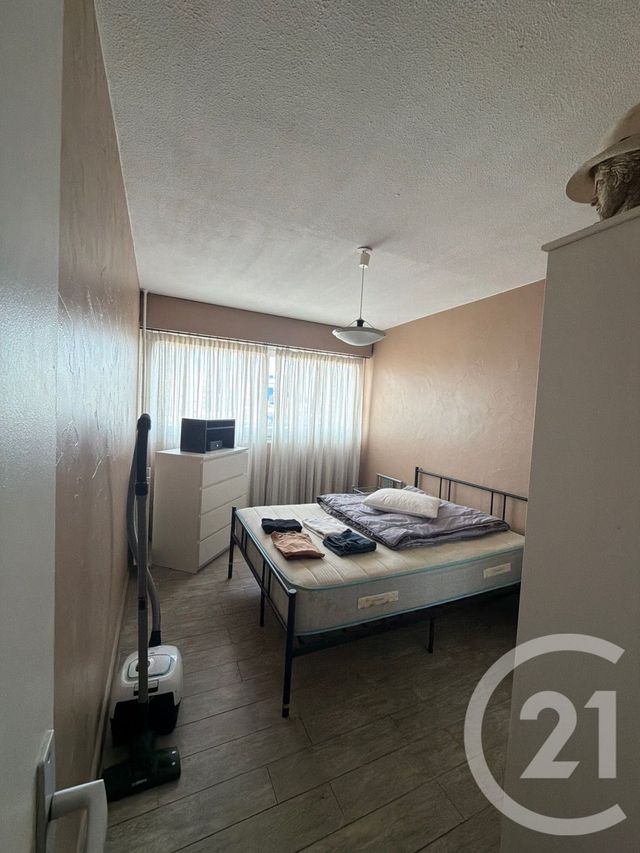 Appartement F3 à vendre - 3 pièces - 74.1 m2 - MARSEILLE - 13004 - PROVENCE-ALPES-COTE-D-AZUR - Century 21 Longchamp Immobilier