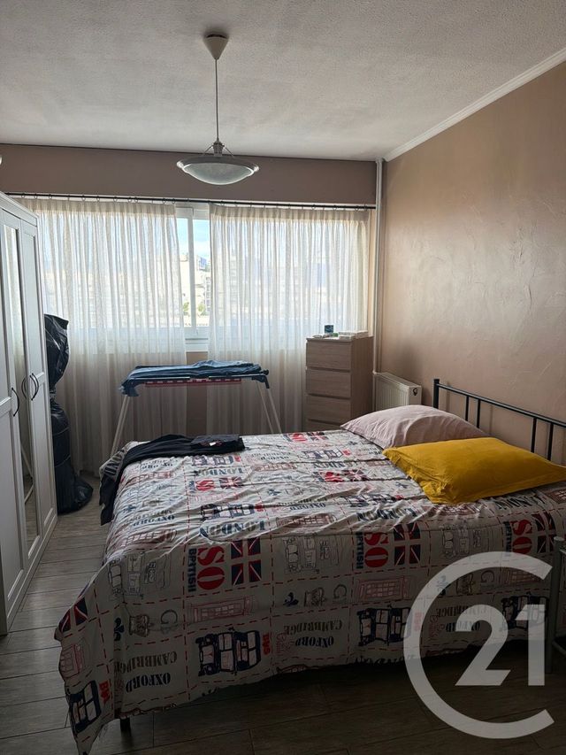 Appartement F3 à vendre - 3 pièces - 74.1 m2 - MARSEILLE - 13004 - PROVENCE-ALPES-COTE-D-AZUR - Century 21 Longchamp Immobilier