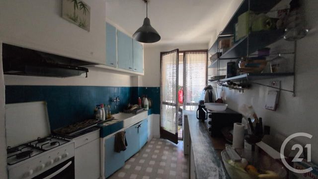 Appartement T3 à vendre - 3 pièces - 54.3 m2 - MARSEILLE - 13004 - PROVENCE-ALPES-COTE-D-AZUR - Century 21 Longchamp Immobilier