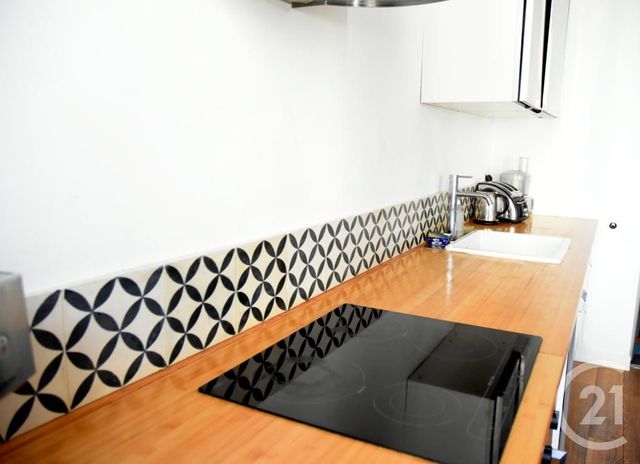 Appartement T3 à louer - 3 pièces - 74.03 m2 - MARSEILLE - 13001 - PROVENCE-ALPES-COTE-D-AZUR - Century 21 Longchamp Immobilier