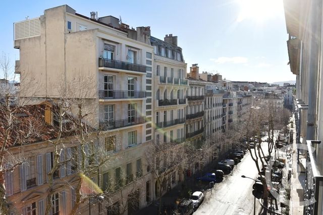 Appartement T3 à louer - 3 pièces - 74.03 m2 - MARSEILLE - 13001 - PROVENCE-ALPES-COTE-D-AZUR - Century 21 Longchamp Immobilier