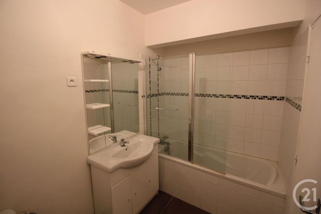 Appartement T2 à vendre - 2 pièces - 44.55 m2 - MARSEILLE - 13004 - PROVENCE-ALPES-COTE-D-AZUR - Century 21 Longchamp Immobilier