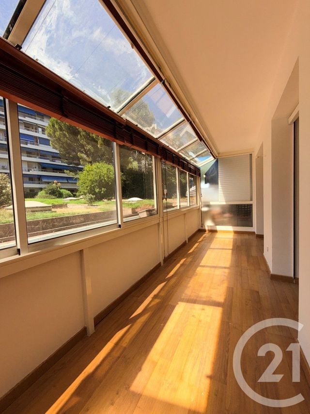 Appartement T2 à vendre - 2 pièces - 44.55 m2 - MARSEILLE - 13004 - PROVENCE-ALPES-COTE-D-AZUR - Century 21 Longchamp Immobilier