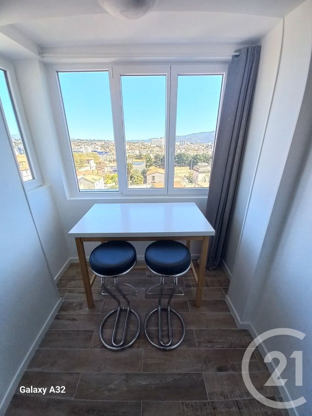 Appartement F2 à louer - 2 pièces - 43.76 m2 - MARSEILLE - 13004 - PROVENCE-ALPES-COTE-D-AZUR - Century 21 Longchamp Immobilier
