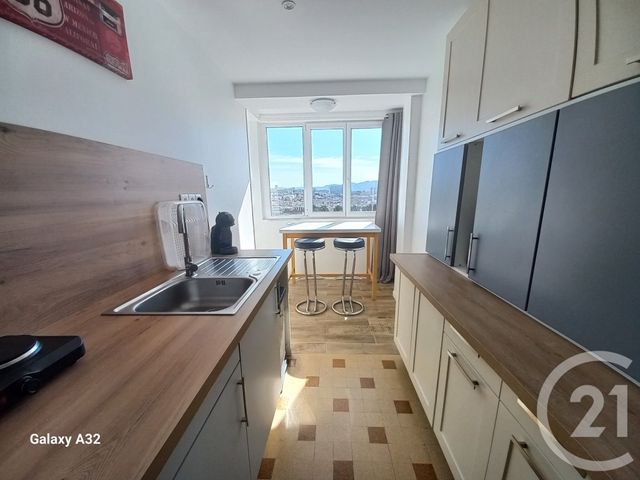 Appartement F2 à louer - 2 pièces - 43.76 m2 - MARSEILLE - 13004 - PROVENCE-ALPES-COTE-D-AZUR - Century 21 Longchamp Immobilier