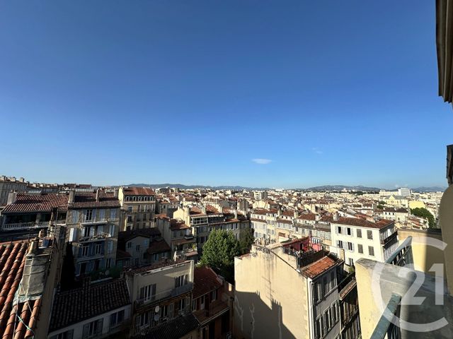 Appartement T2 à vendre - 2 pièces - 34.14 m2 - MARSEILLE - 13005 - PROVENCE-ALPES-COTE-D-AZUR - Century 21 Longchamp Immobilier