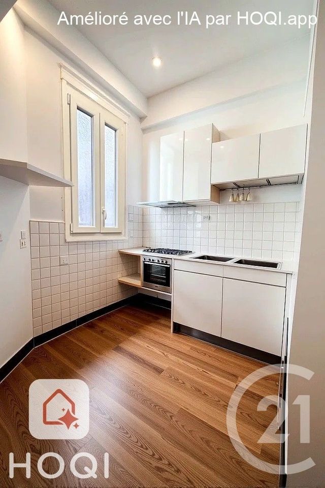 Appartement T2 à vendre - 2 pièces - 34.14 m2 - MARSEILLE - 13005 - PROVENCE-ALPES-COTE-D-AZUR - Century 21 Longchamp Immobilier
