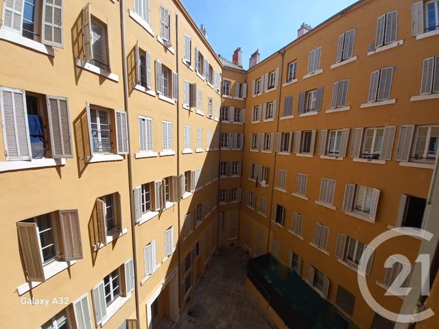 Appartement Studio à louer - 1 pièce - 34.16 m2 - MARSEILLE - 13002 - PROVENCE-ALPES-COTE-D-AZUR - Century 21 Longchamp Immobilier